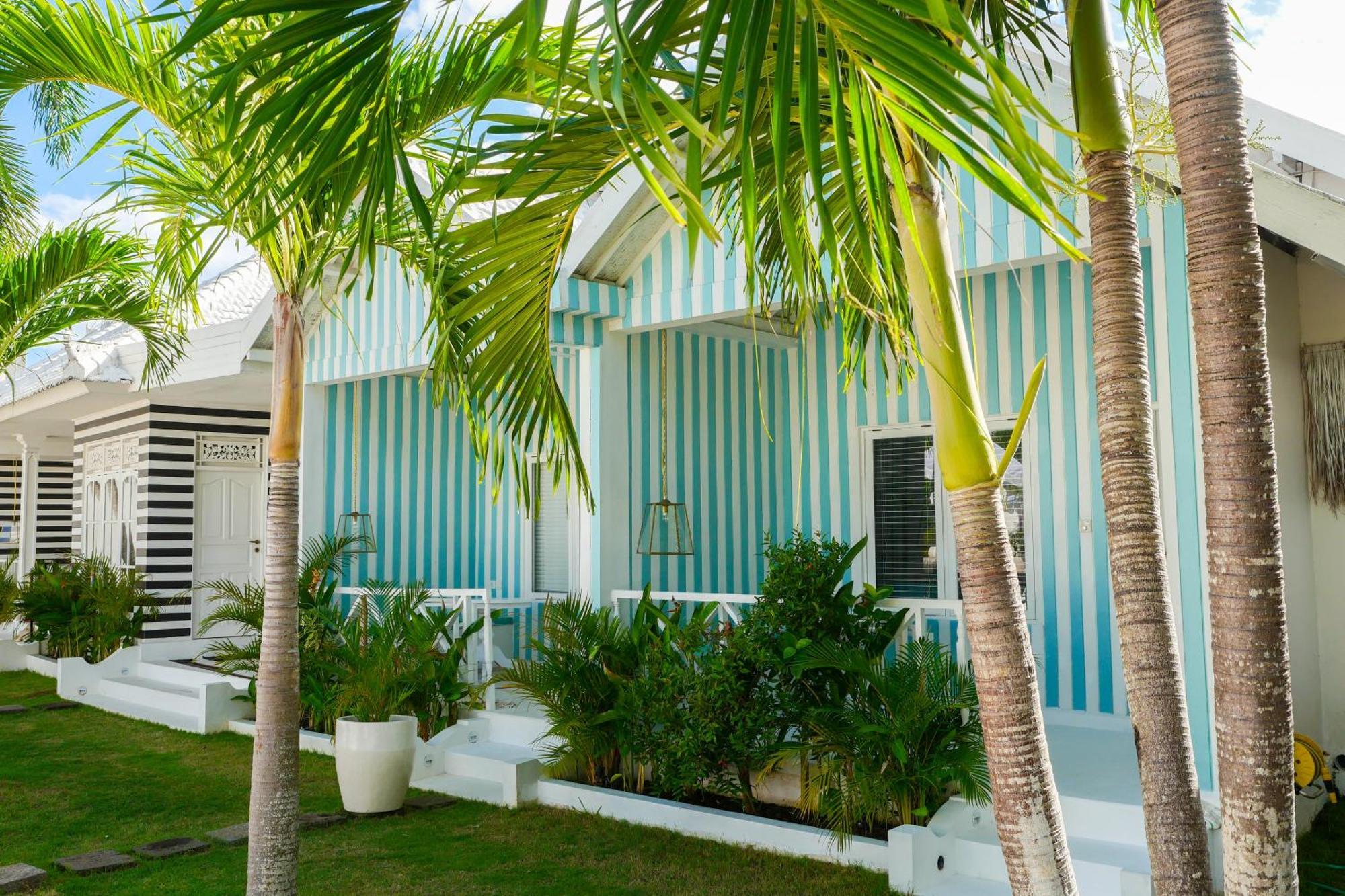 Ria Uluwatu, Tropical Chic Tempat Tidur & Sarapan *