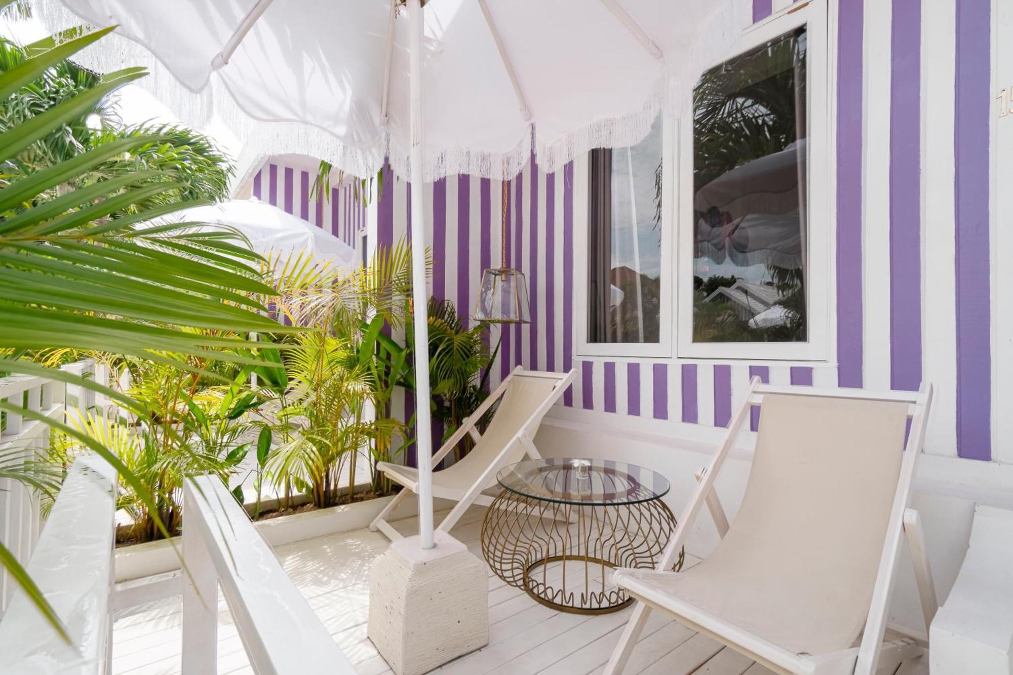 Tempat Tidur & Sarapan Ria Uluwatu, Tropical Chic *