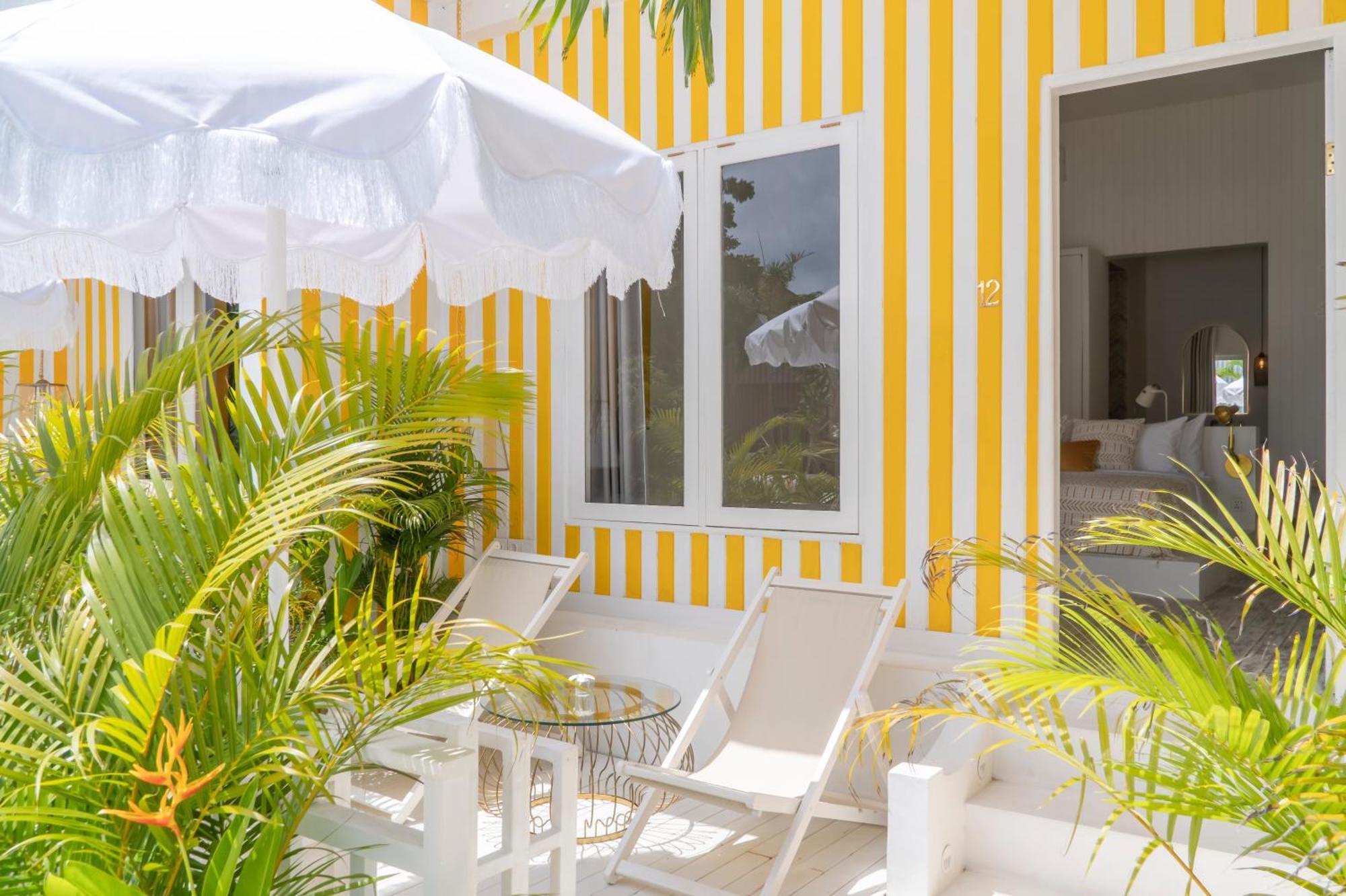 Couette-café Ria Uluwatu, Tropical Chic