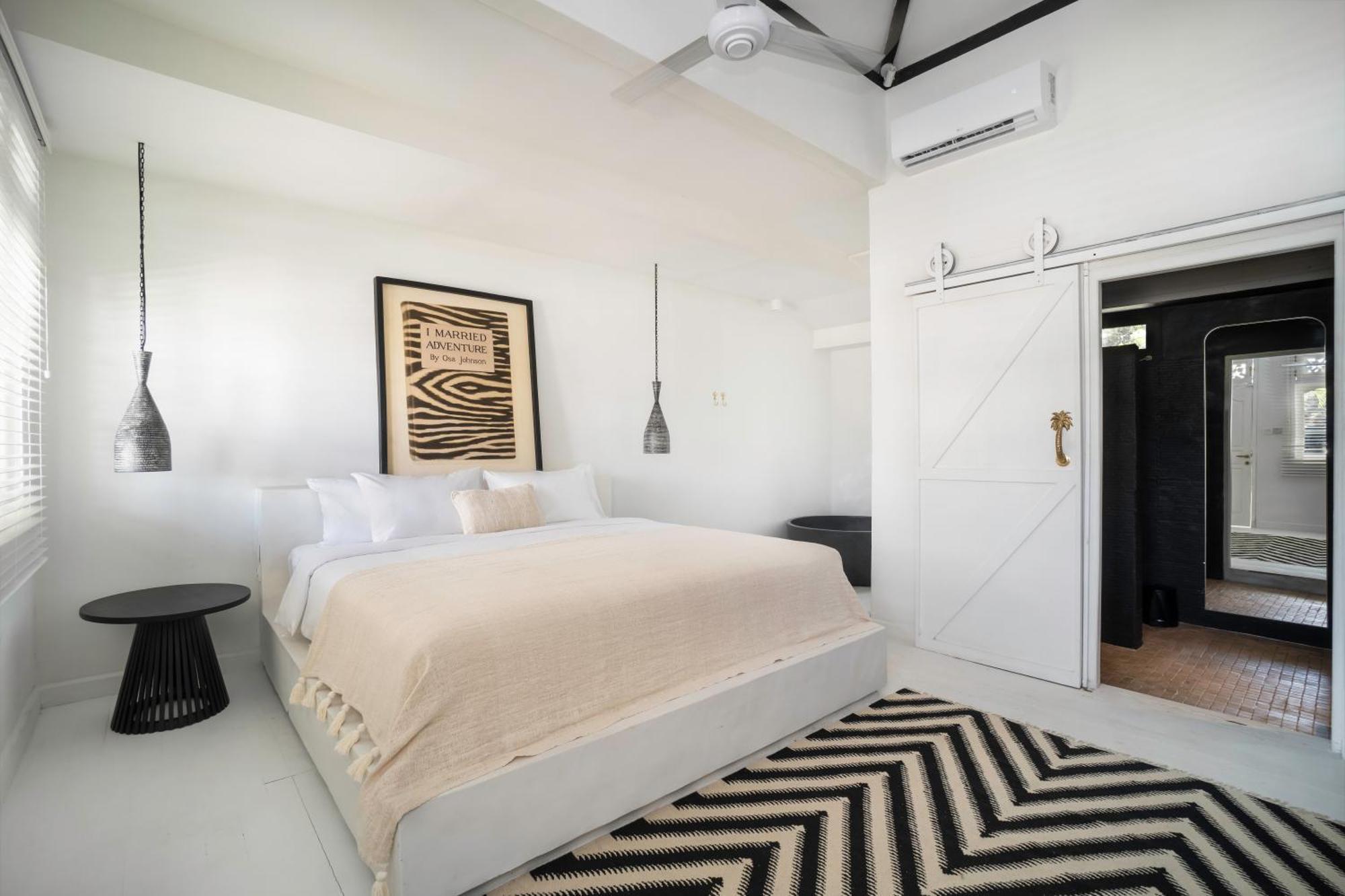 Ria Uluwatu, Tropical Chic Couette-café